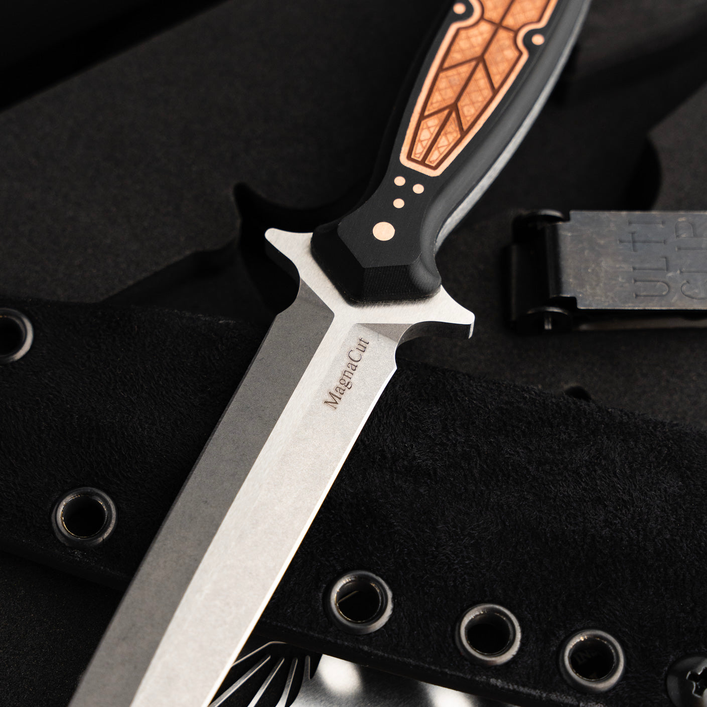Custom Copper Inlay FKX Dagger