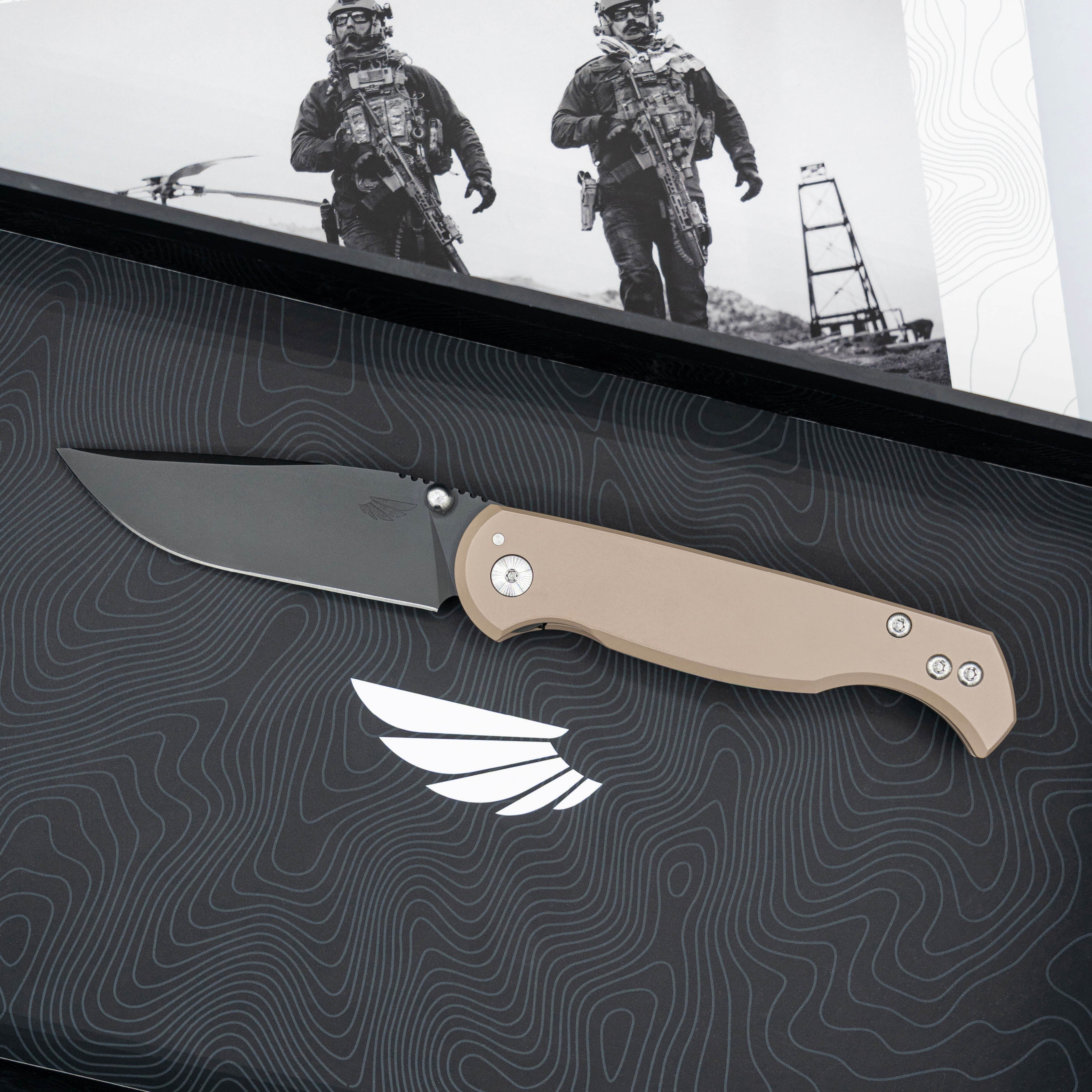 Admiral 2 Tan
