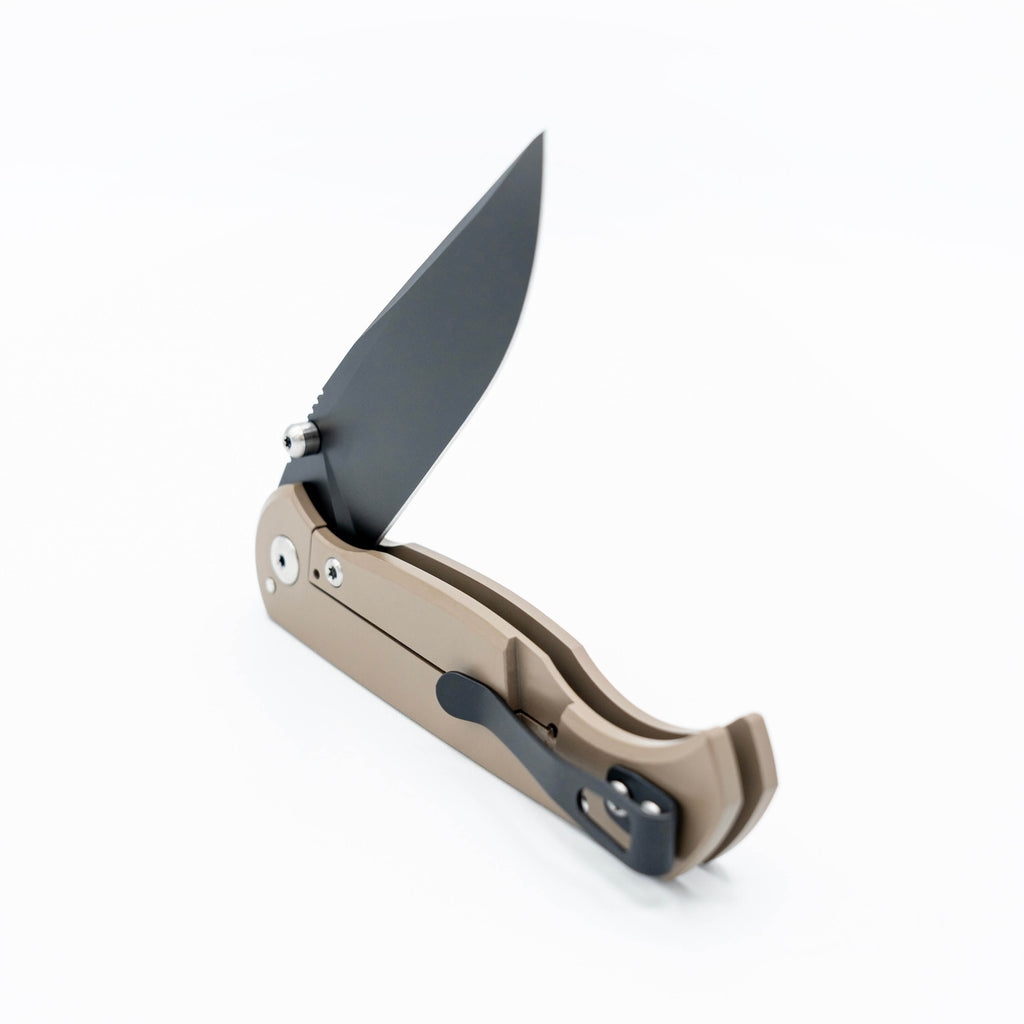 Admiral 2 Tan